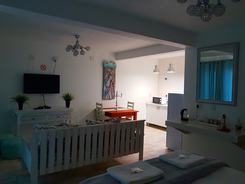 Be Our Guest Self Catering Apartamento Mbombela Exterior foto